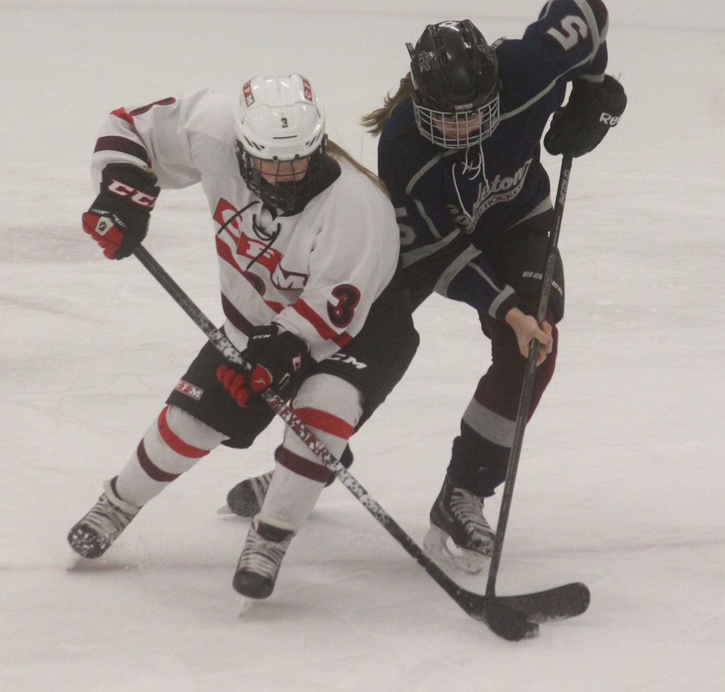 Chi-Hi/Menomonie girls hockey vs Appleton United at Eau Claire 12-28-17